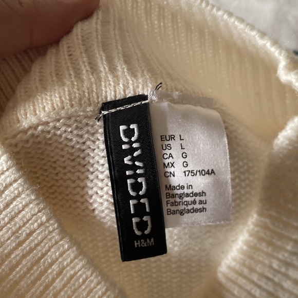 H&M Striped Brown and Cream Coloured Sweater - Picture 2 of 3